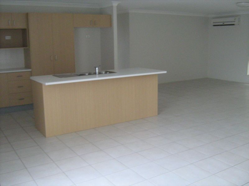 49 Jasmina Pde, Waterford QLD 4133