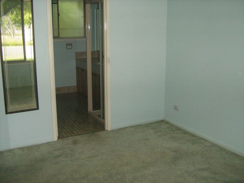 19 Saratoga St, Beenleigh QLD 4207