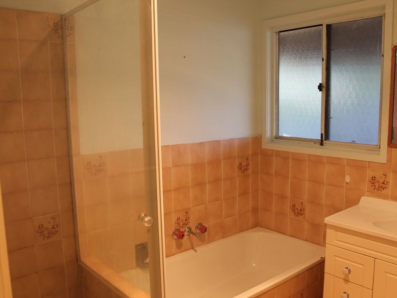 17 Yolla Street, Eagleby QLD 4207