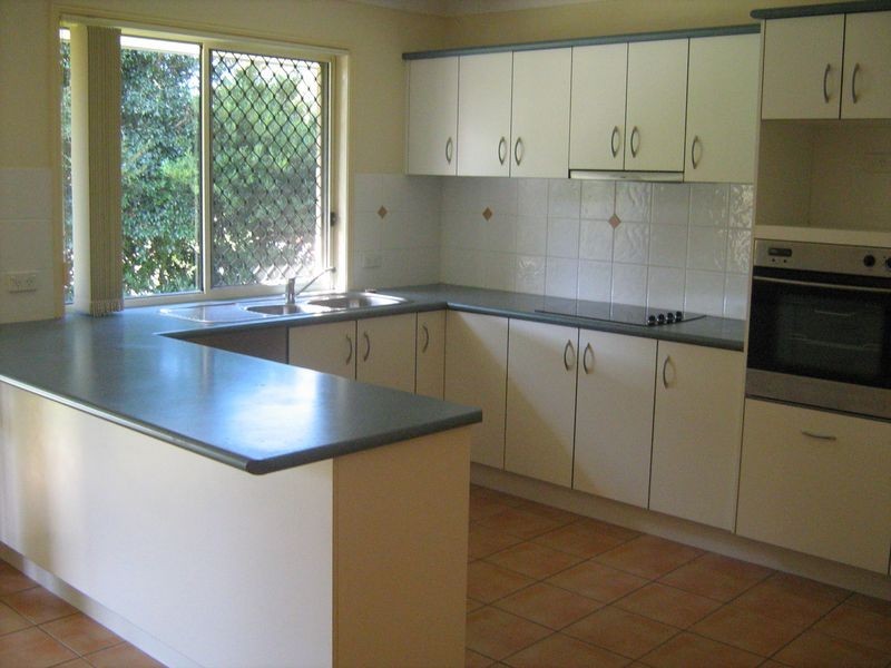 18 Forestglen Cres, Bahrs Scrub QLD 4207