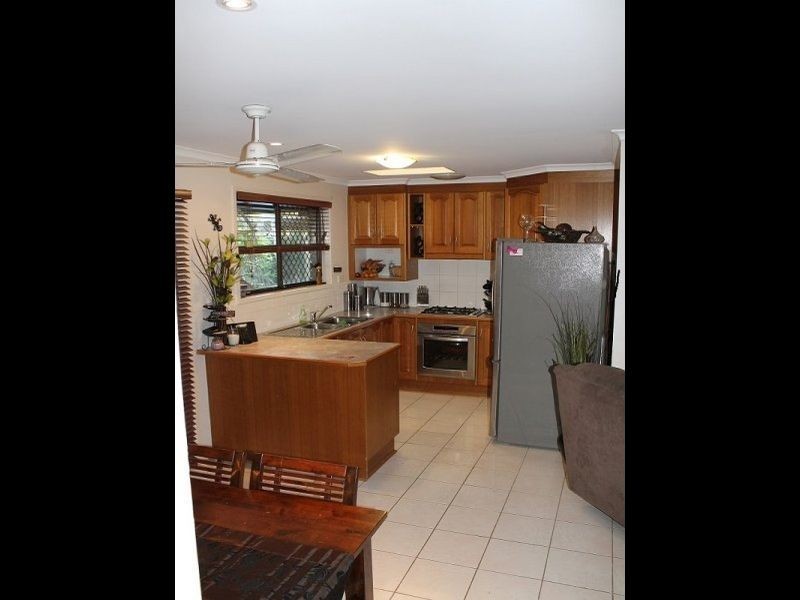 82 Federation Dr, Bethania QLD 4205