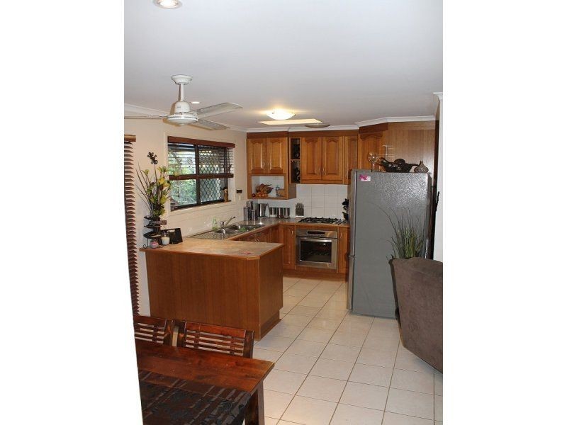 82 Federation Dr, Bethania QLD 4205