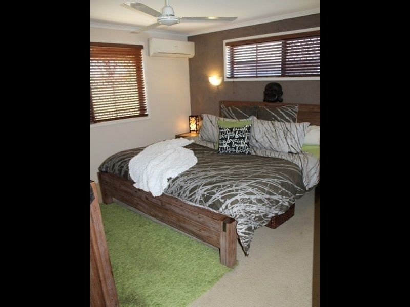 82 Federation Dr, Bethania QLD 4205