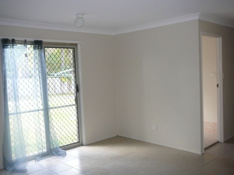 22 Thornside St, Eagleby QLD 4207