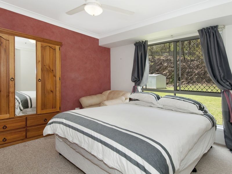 9A Paisley Court, Mount Warren Park QLD 4207