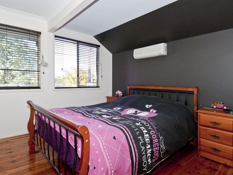 16 Bingo Street, Holmview QLD 4207
