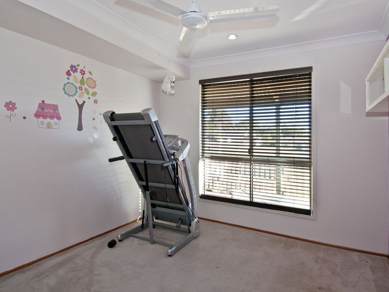 16 Bingo Street, Holmview QLD 4207
