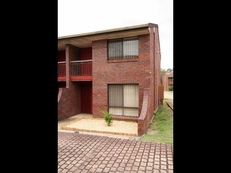 16/ 93-99 Logan St, Beenleigh QLD 4207