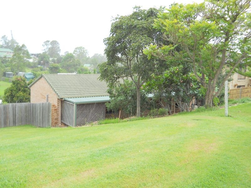 6 Yvonne Cres, Mount Warren Park QLD 4207