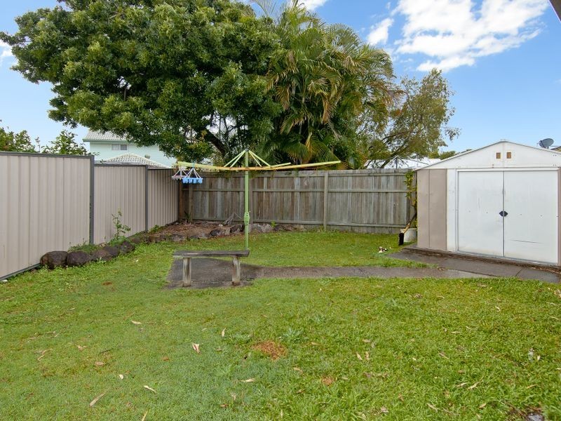 28 Yorkshire Crescent, Mount Warren Park QLD 4207