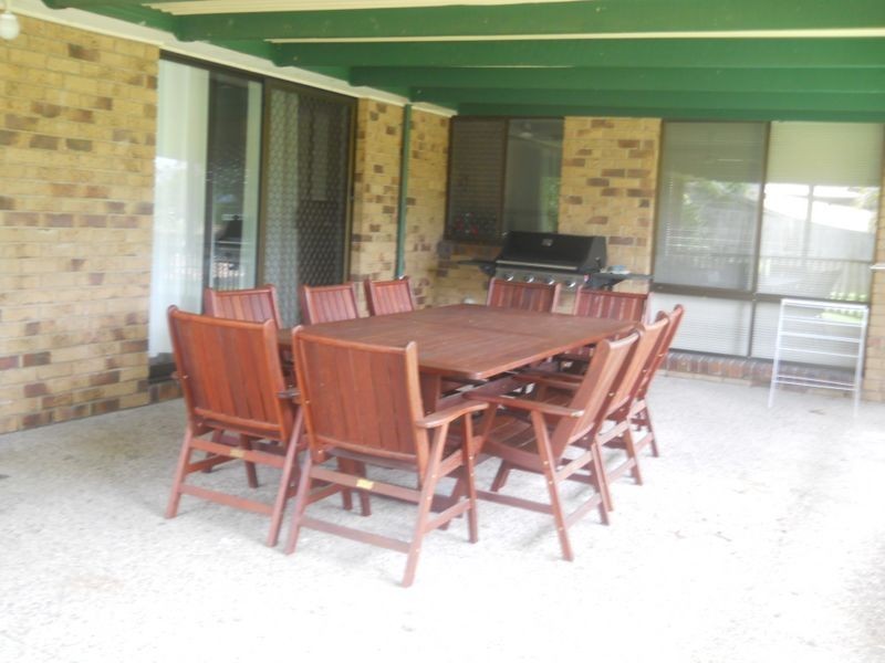 10 Jager Place, Edens Landing QLD 4207