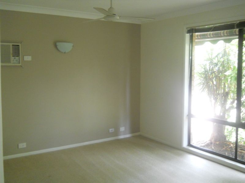 10 Jager Place, Edens Landing QLD 4207