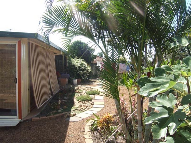 4 Paroo Court, Eagleby QLD 4207