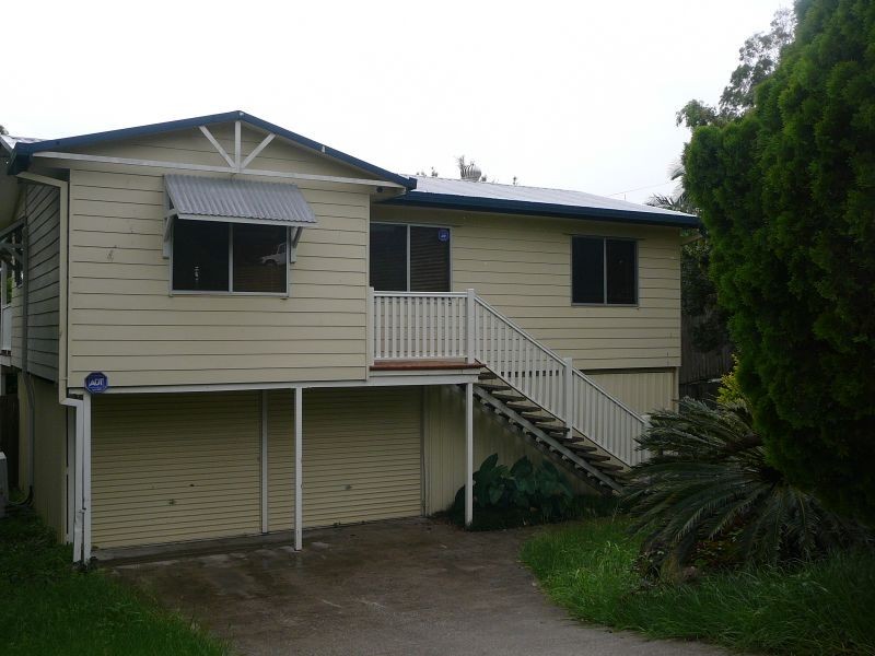 36 Bingo St, Holmview QLD 4207