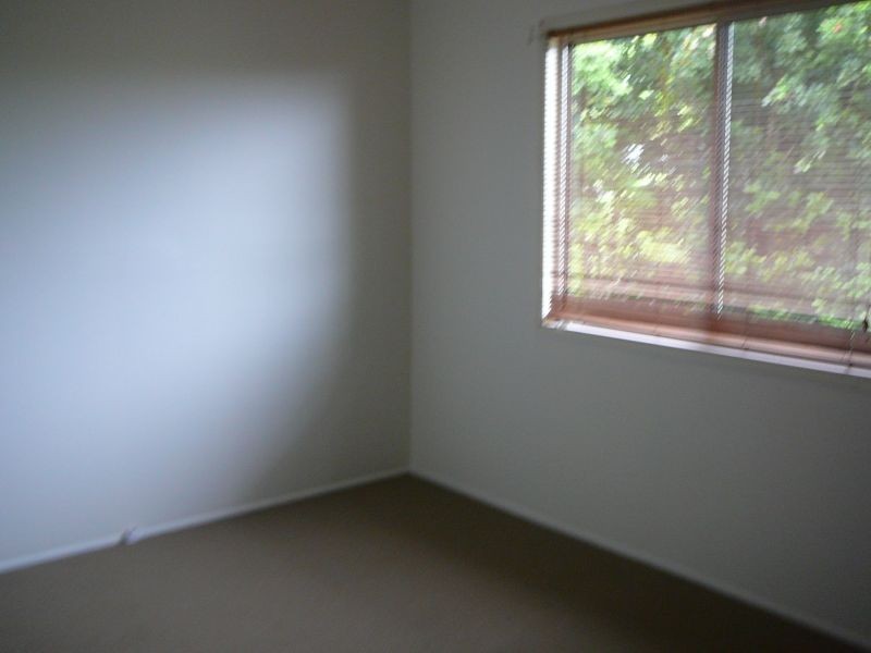 36 Bingo St, Holmview QLD 4207