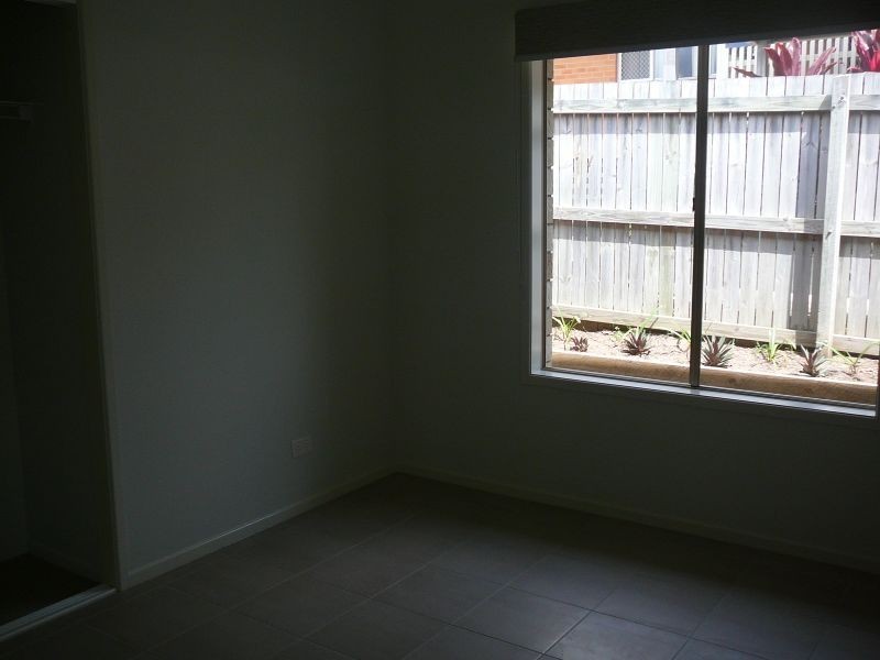 26 Monmouth St, Eagleby QLD 4207