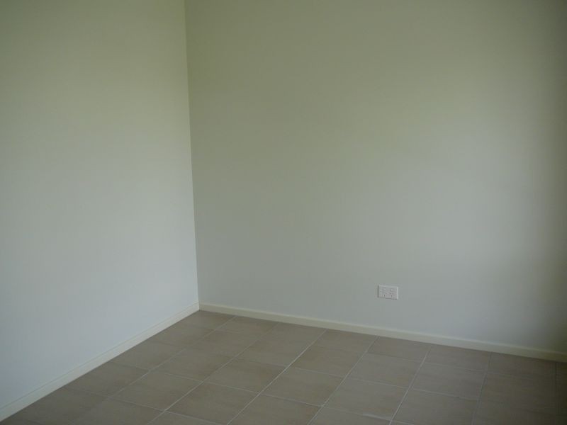 26 Monmouth St, Eagleby QLD 4207