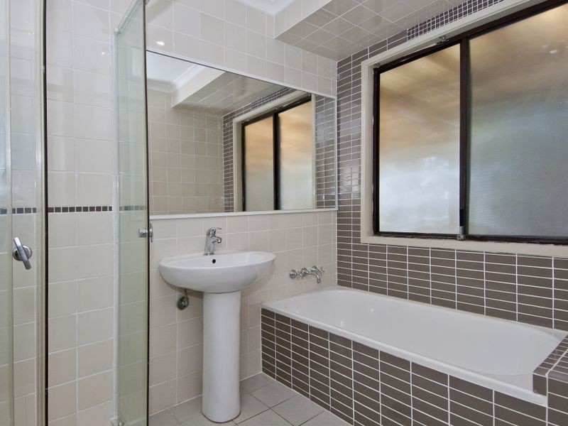 25 Louis Street, Beenleigh QLD 4207