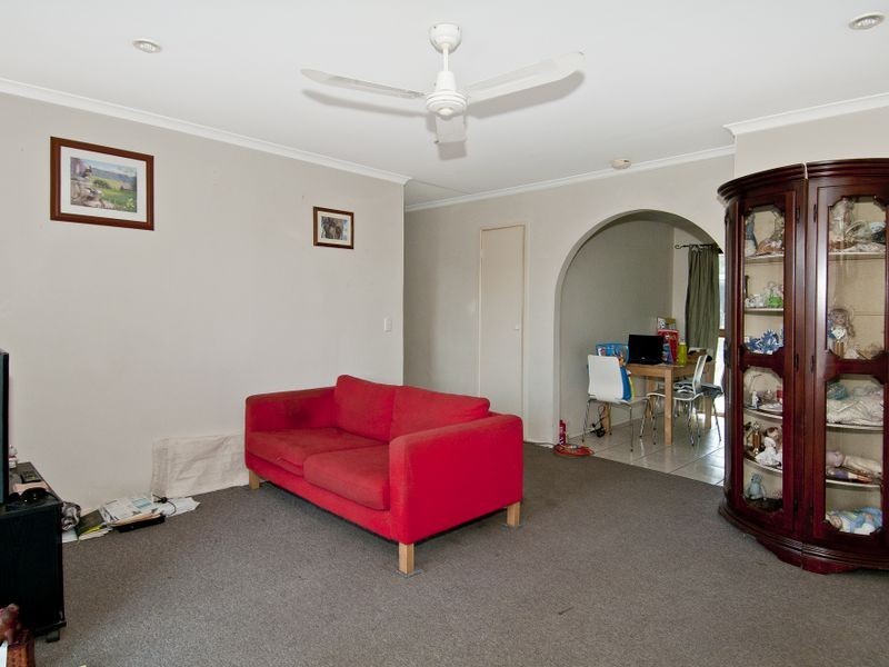 6 Donegal Court, Eagleby QLD 4207