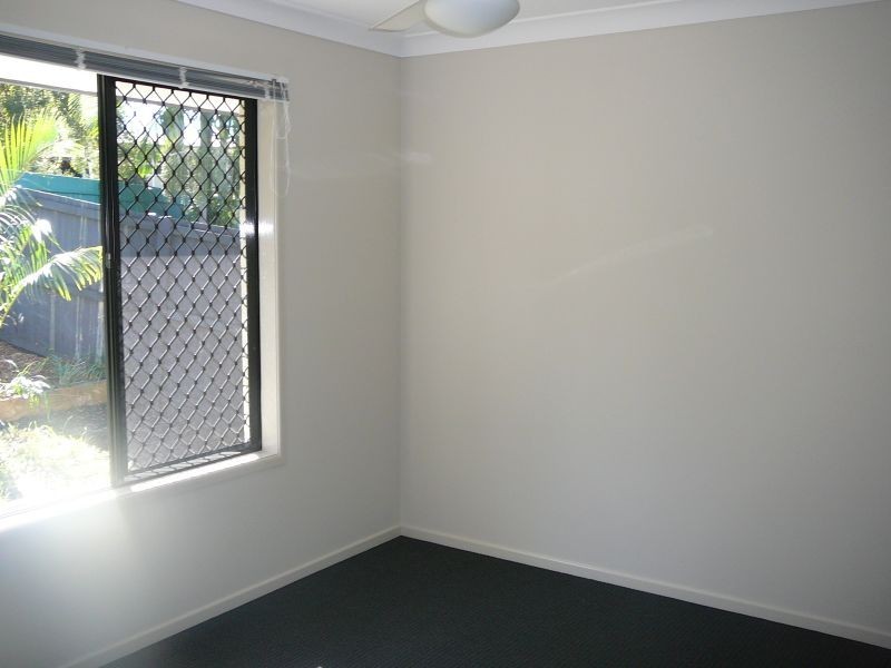 12B Avonmore St, Edens Landing QLD 4207