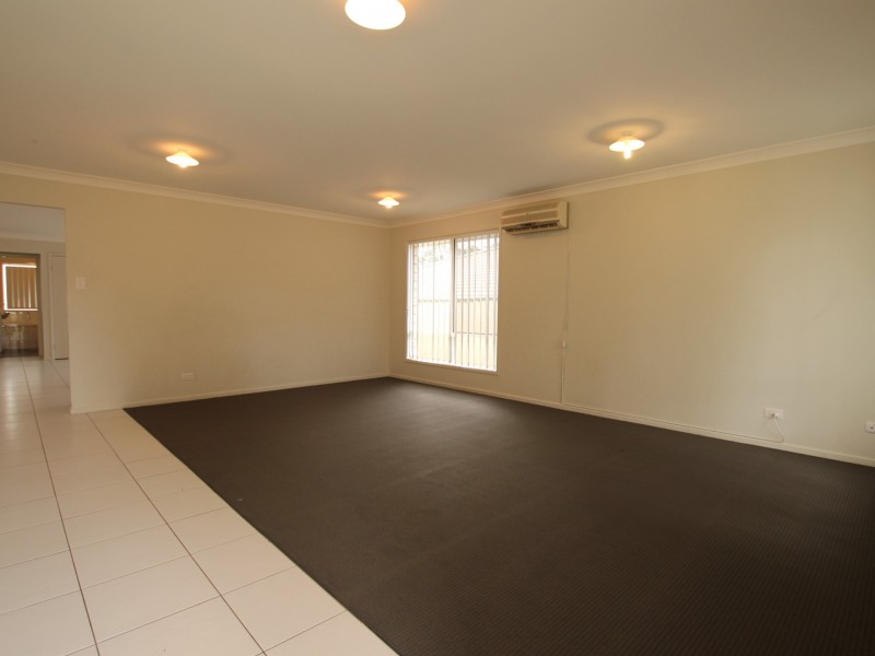 59 Alvine Drive, Eagleby QLD 4207