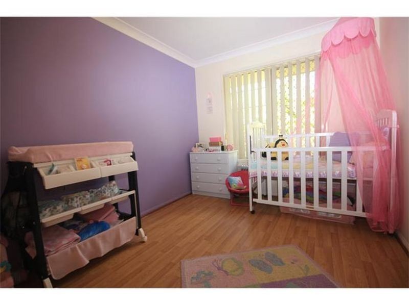 66 Avonmore St, Edens Landing QLD 4207