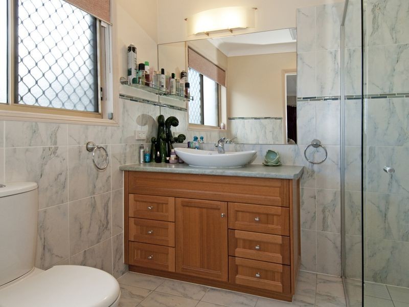 18 Moffatt Place, Edens Landing QLD 4207