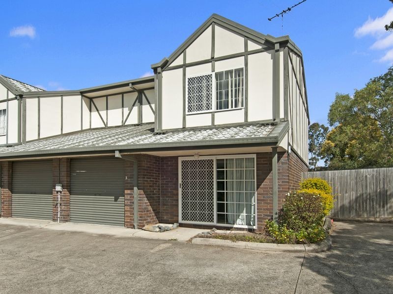 3/4 Pendlebury Court, Edens Landing QLD 4207