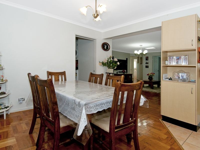 4 Swallow Street, Eagleby QLD 4207