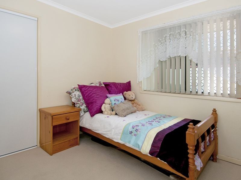 4 Swallow Street, Eagleby QLD 4207