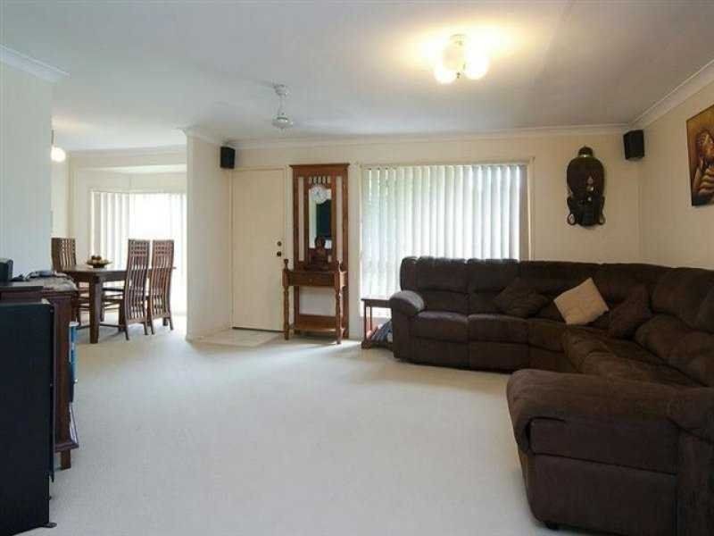 42 Tansey Dr, Tanah Merah QLD 4128