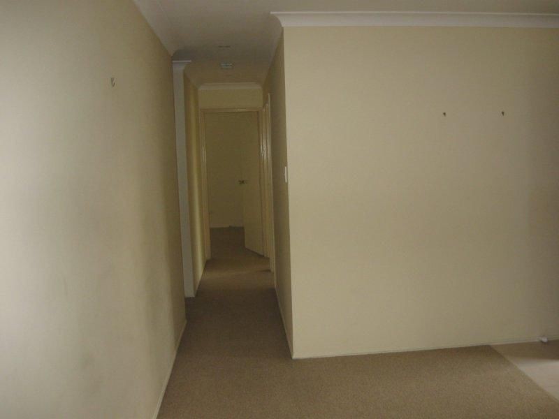 29 Tregana Cct, Edens Landing QLD 4207