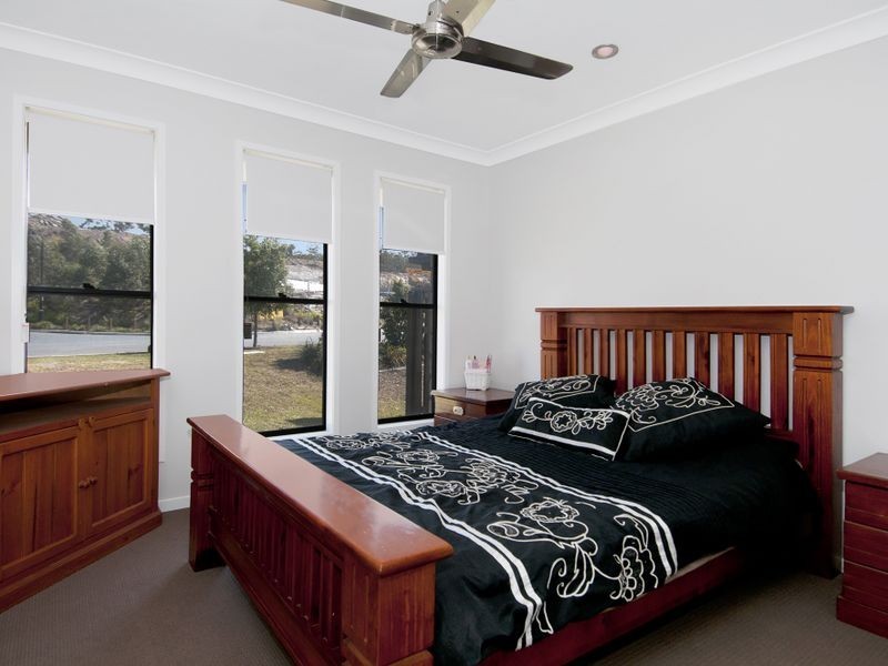 5 Kanimbla Street, Holmview QLD 4207