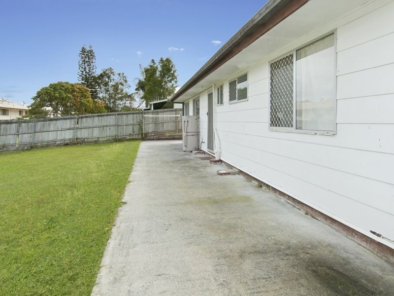 8 Rinto Drive, Eagleby QLD 4207