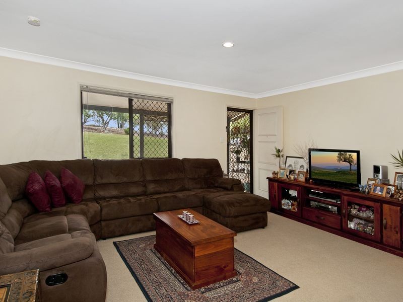 3 Petunia Court, Eagleby QLD 4207