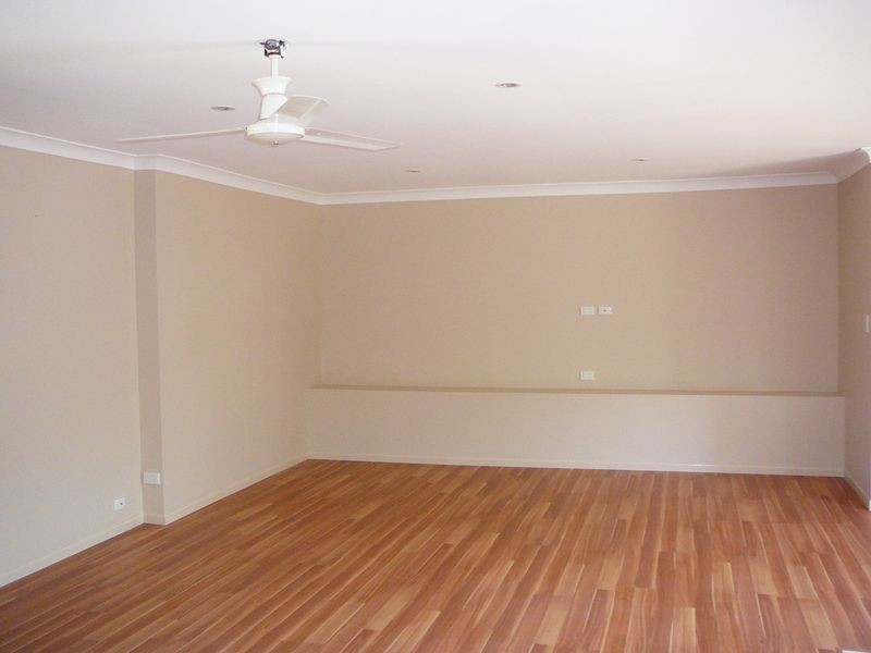 13 Grehan Crescent, Mount Warren Park QLD 4207