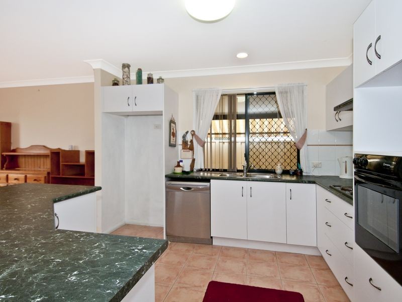164/196 Logan Street Sapphire Gardens, Eagleby QLD 4207