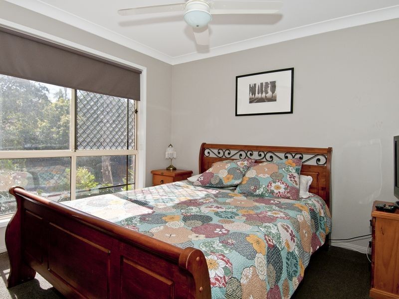 6 Lindau Street, Edens Landing QLD 4207