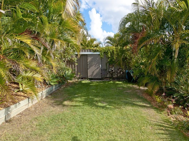 6 Lindau Street, Edens Landing QLD 4207