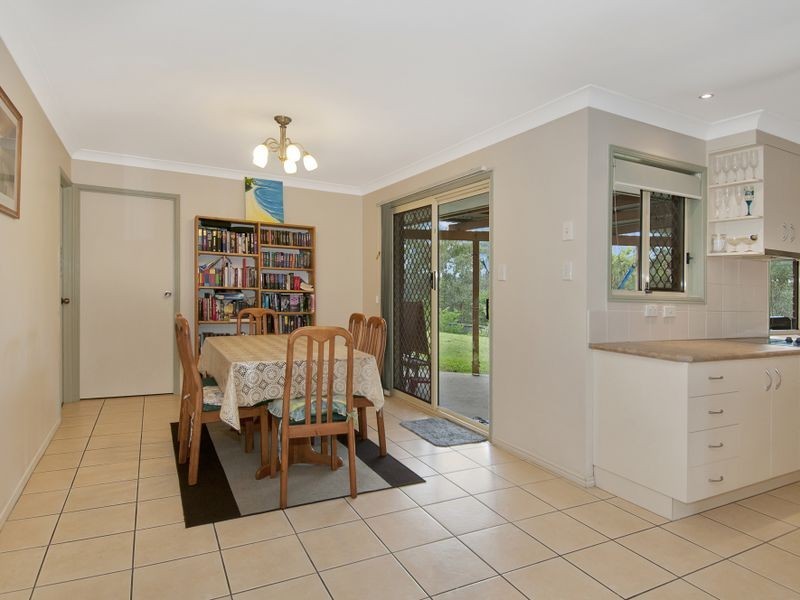 14 Kummara Road, Edens Landing QLD 4207