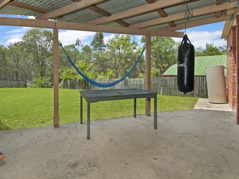 14 Kummara Road, Edens Landing QLD 4207