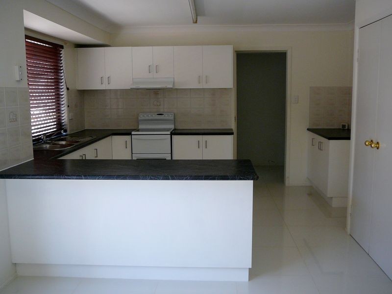 2 Salwood Pl, Beenleigh QLD 4207