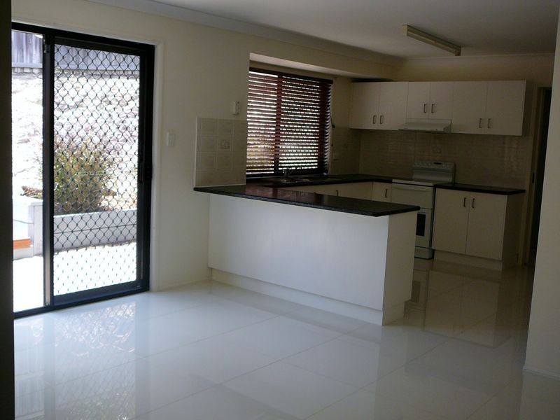 2 Salwood Pl, Beenleigh QLD 4207