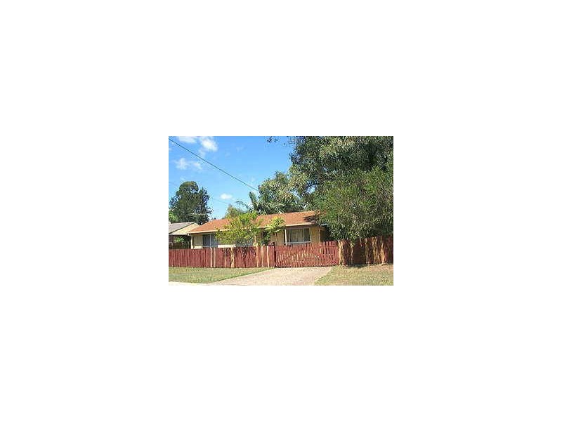 3 Balmoral Place, Eagleby QLD 4207