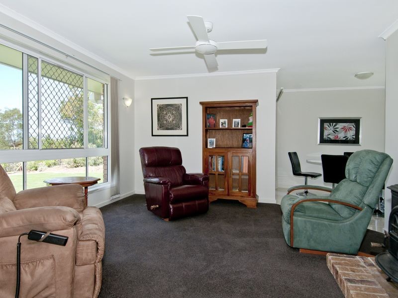 26 Helisma Court, Mount Warren Park QLD 4207