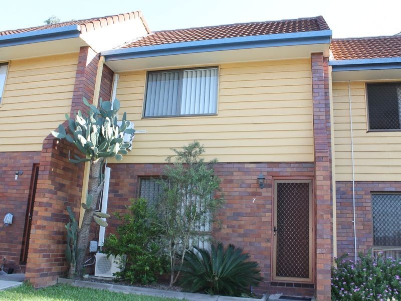 7/138 Fryar Road, Eagleby QLD 4207