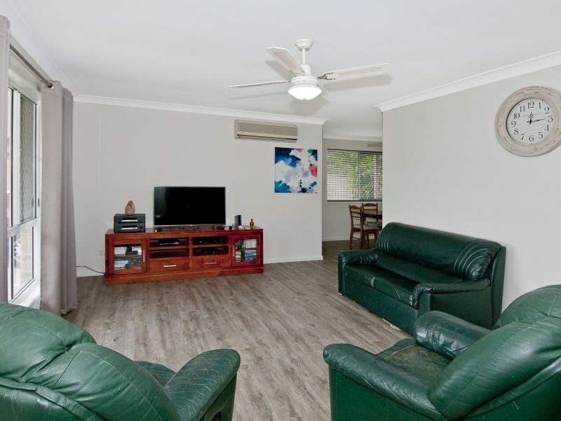 27 Merrow Street, Mount Warren Park QLD 4207