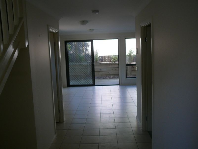 4/118 Fryar Road, Eagleby QLD 4207