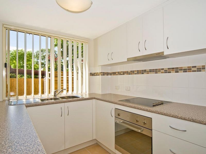4/21 Albert Street, Eagleby QLD 4207