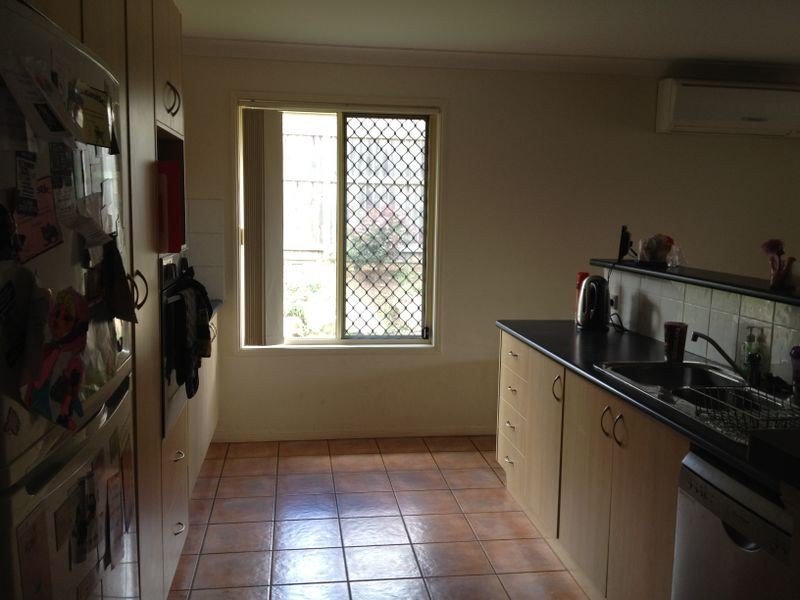 7 Barber Court, Waterford QLD 4133